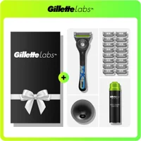 Gillette Labs Exfoliating UEFA Champions League Razor Ultimate Gift Set