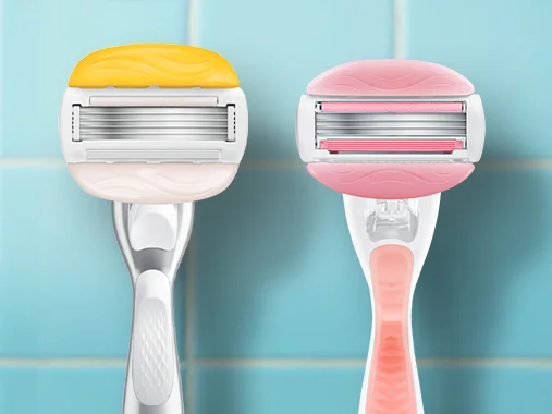 Two Venus razors side by side